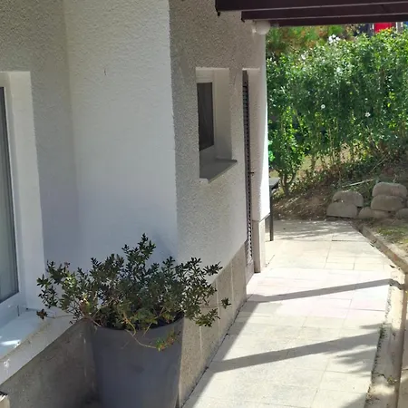 Сasa de vacaciones House Hertelend