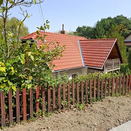House Hertelend Сasa de vacaciones *